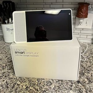 Lenovo smart display with google assistant